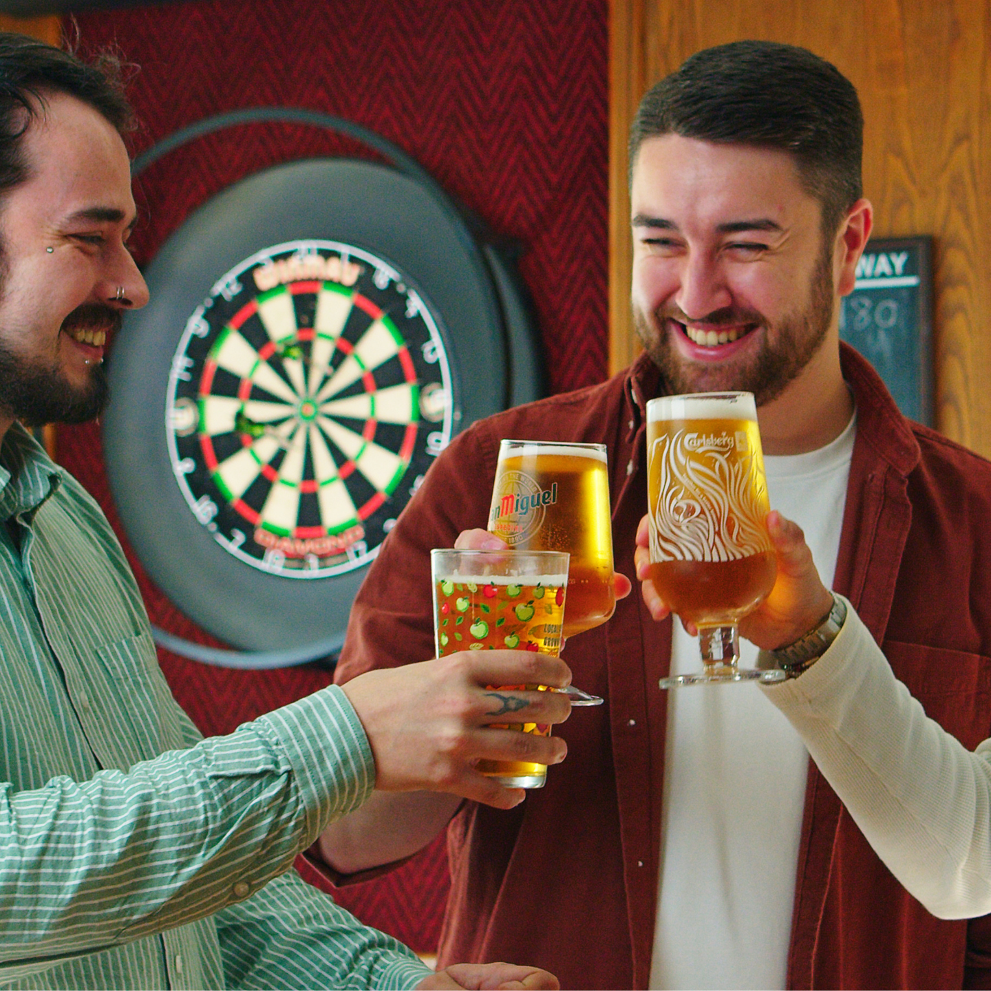 Raise a glass This Father's Day at The Crates & Grapes in Market Warsop!